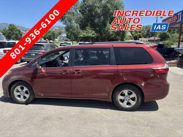 Vehicle image 6 of 24