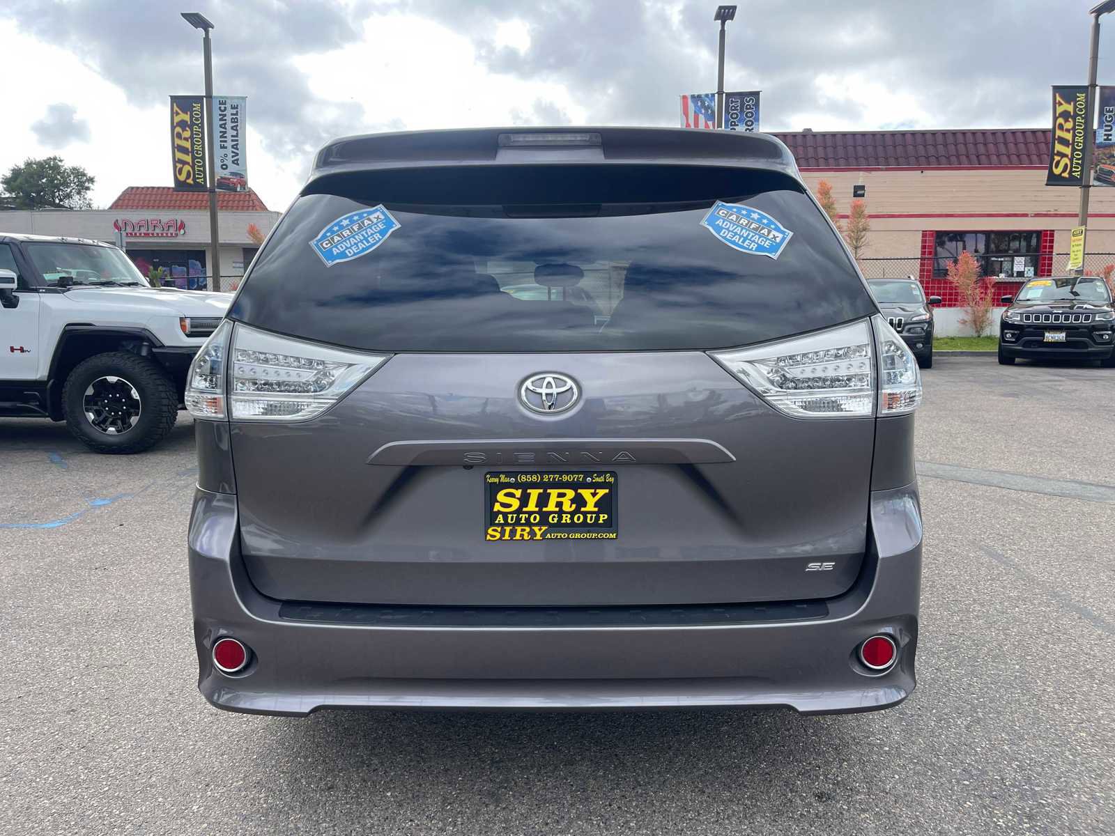 Vehicle image 5 of 29