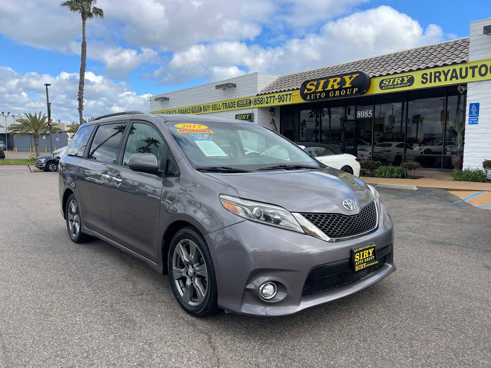 Vehicle image 6 of 29