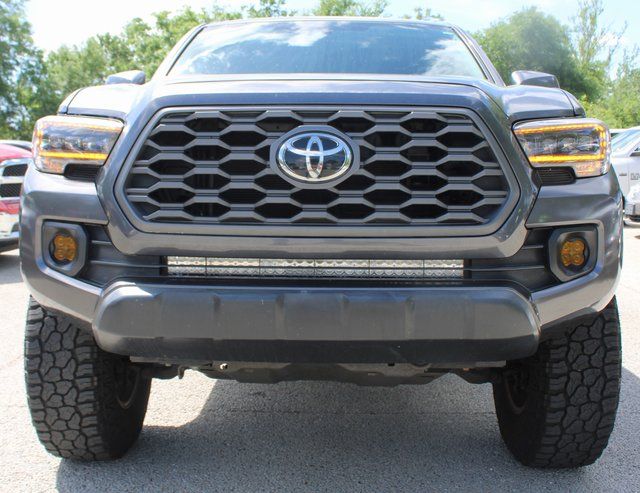 Vehicle image 3 of 25