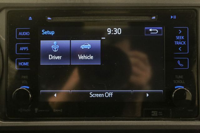 Vehicle image 29 of 46