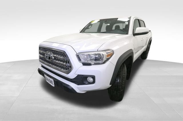 Vehicle image 2 of 46