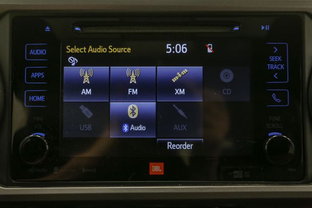 Vehicle image 36 of 48