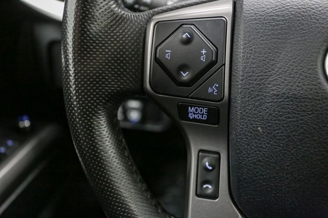 Vehicle image 31 of 48