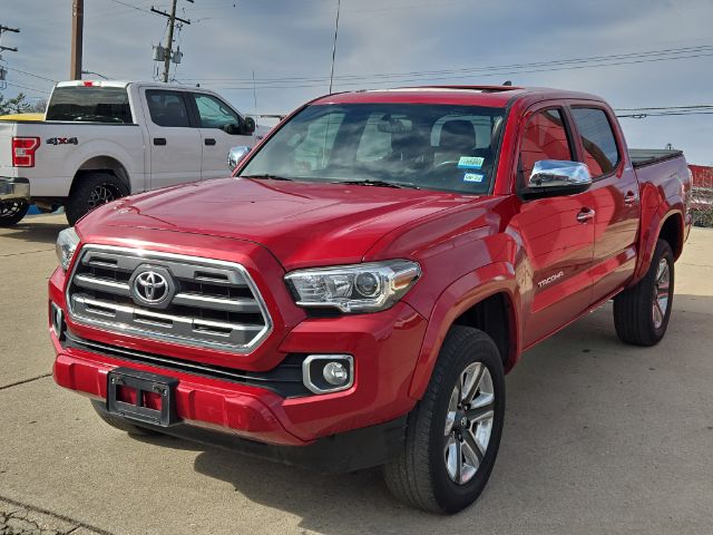 2017 Toyota Tacoma Limited Image 2 of 21