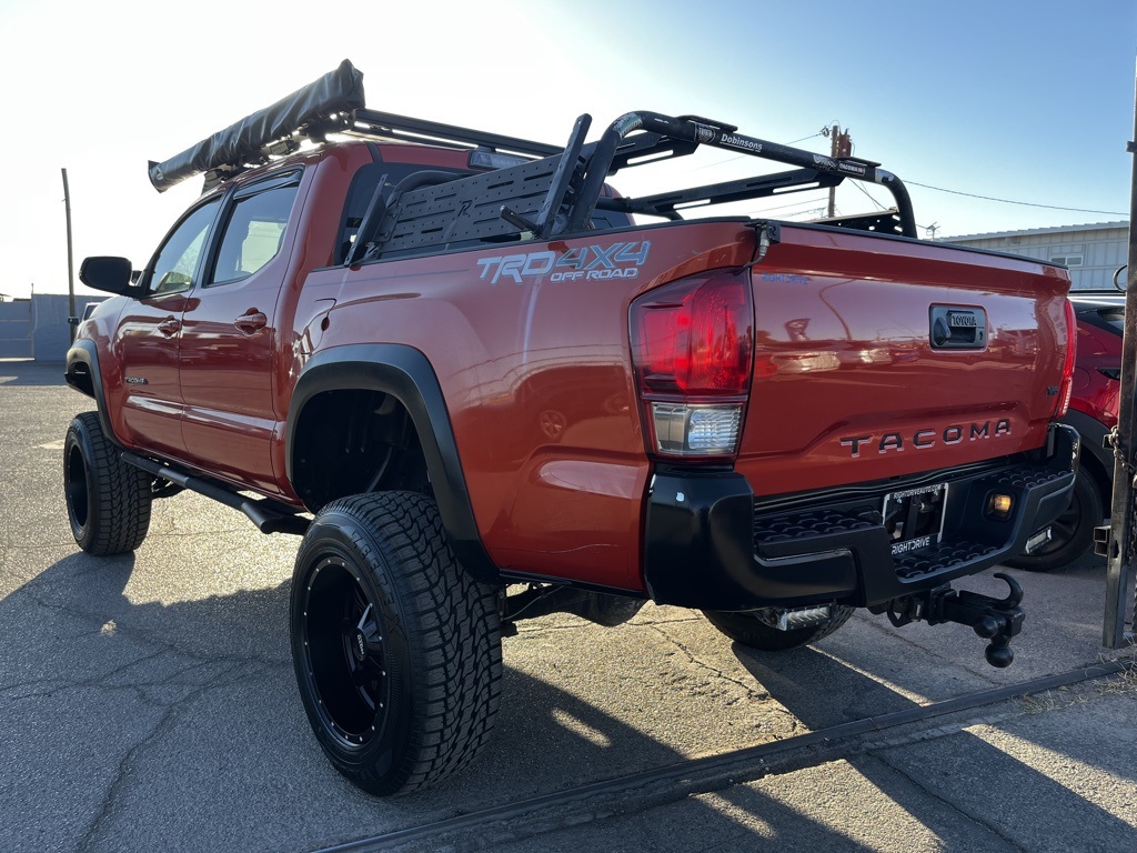 Vehicle image 4 of 29