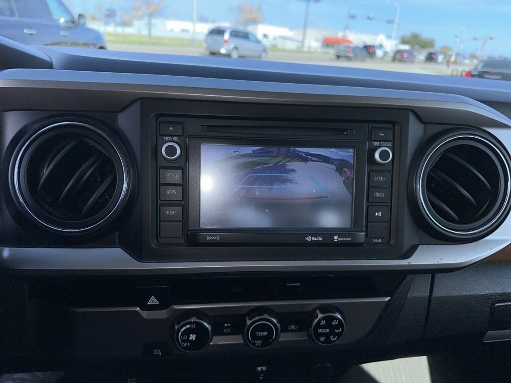 Vehicle image 22 of 22