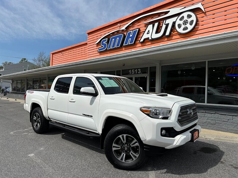 Vehicle image 3 of 53