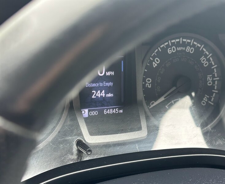 Vehicle image 27 of 53