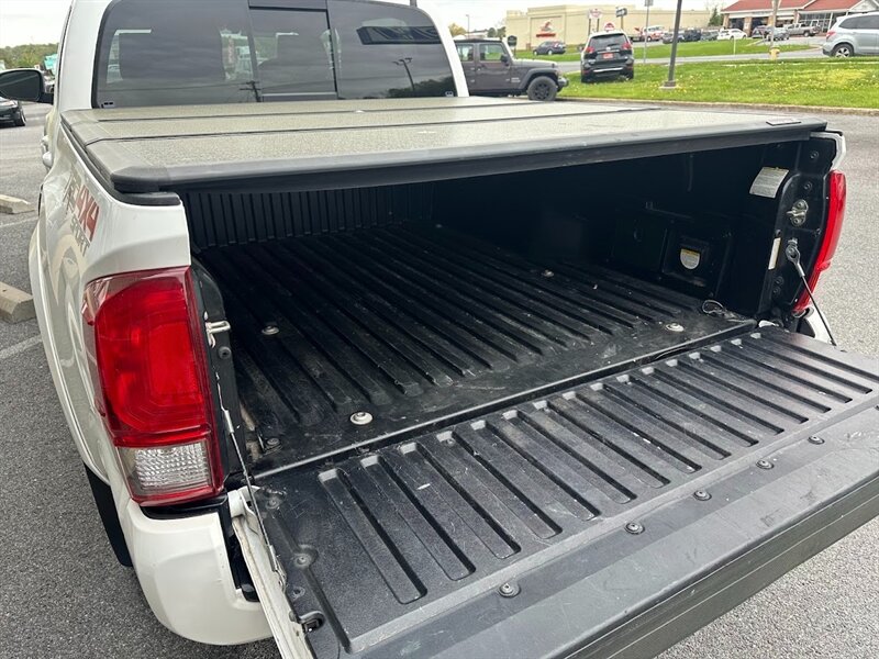 Vehicle image 35 of 53