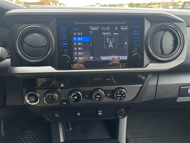 Vehicle image 29 of 53