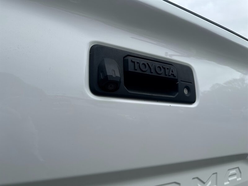 Vehicle image 14 of 53