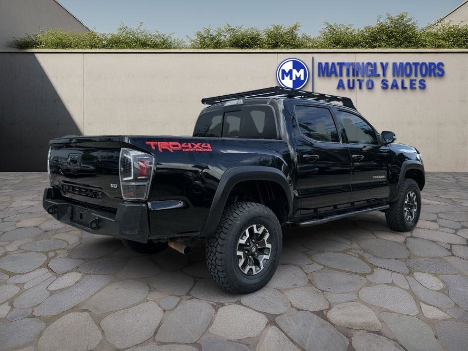 Vehicle image 5 of 33