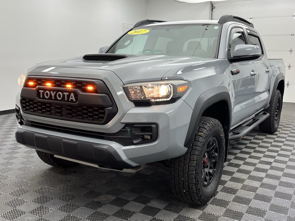 Vehicle image 1 of 34