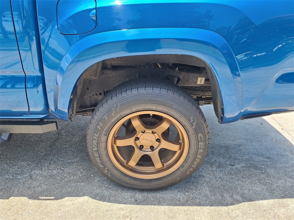 Vehicle image 11 of 31