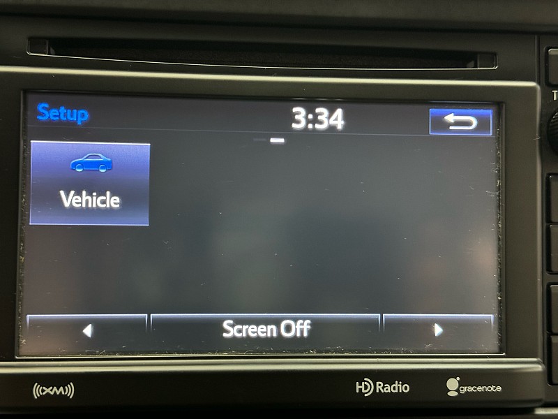 Vehicle image 26 of 48