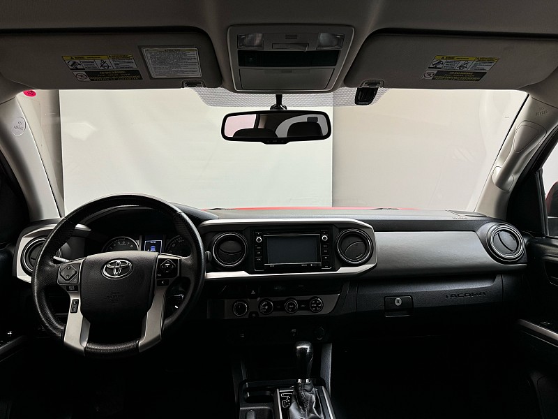 Vehicle image 12 of 48