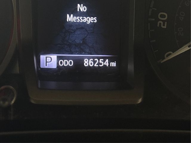 Vehicle image 20 of 42