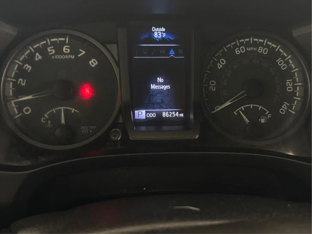 Vehicle image 19 of 42