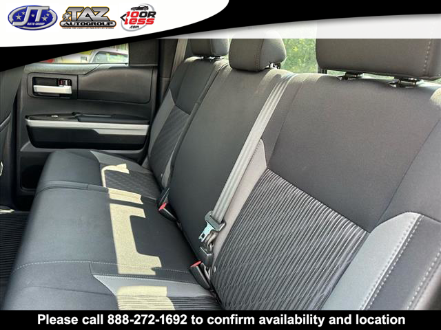 Vehicle image 11 of 20