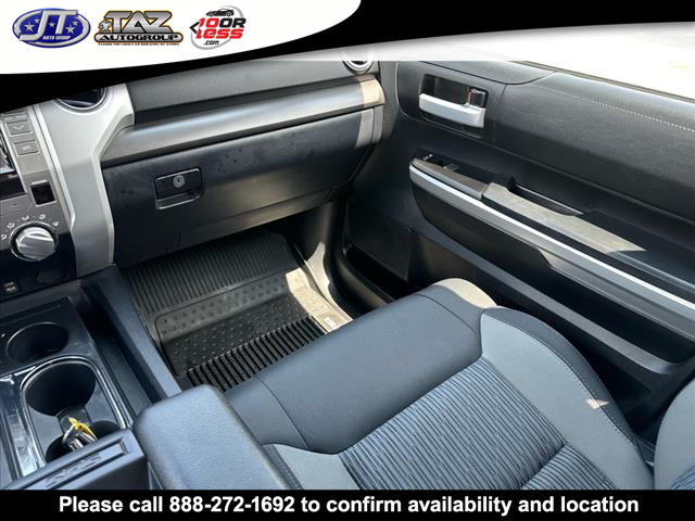 Vehicle image 10 of 20