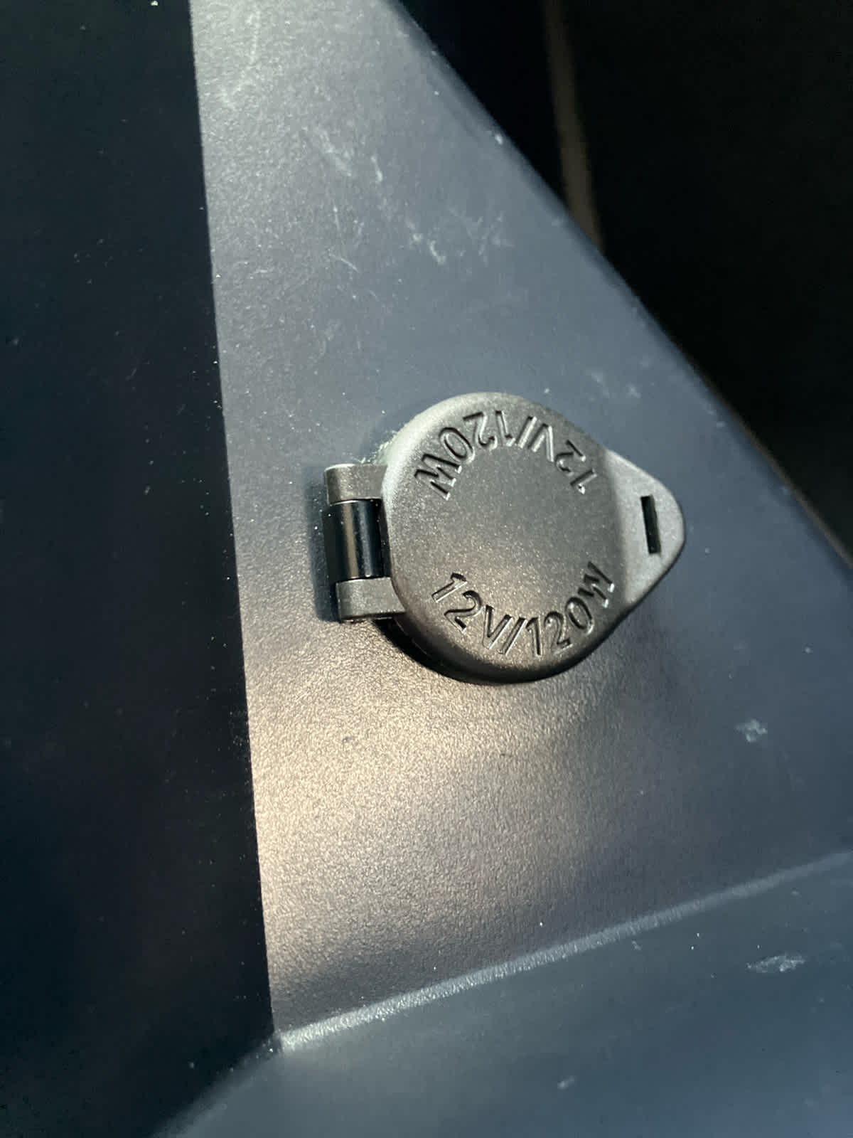Vehicle image 33 of 37
