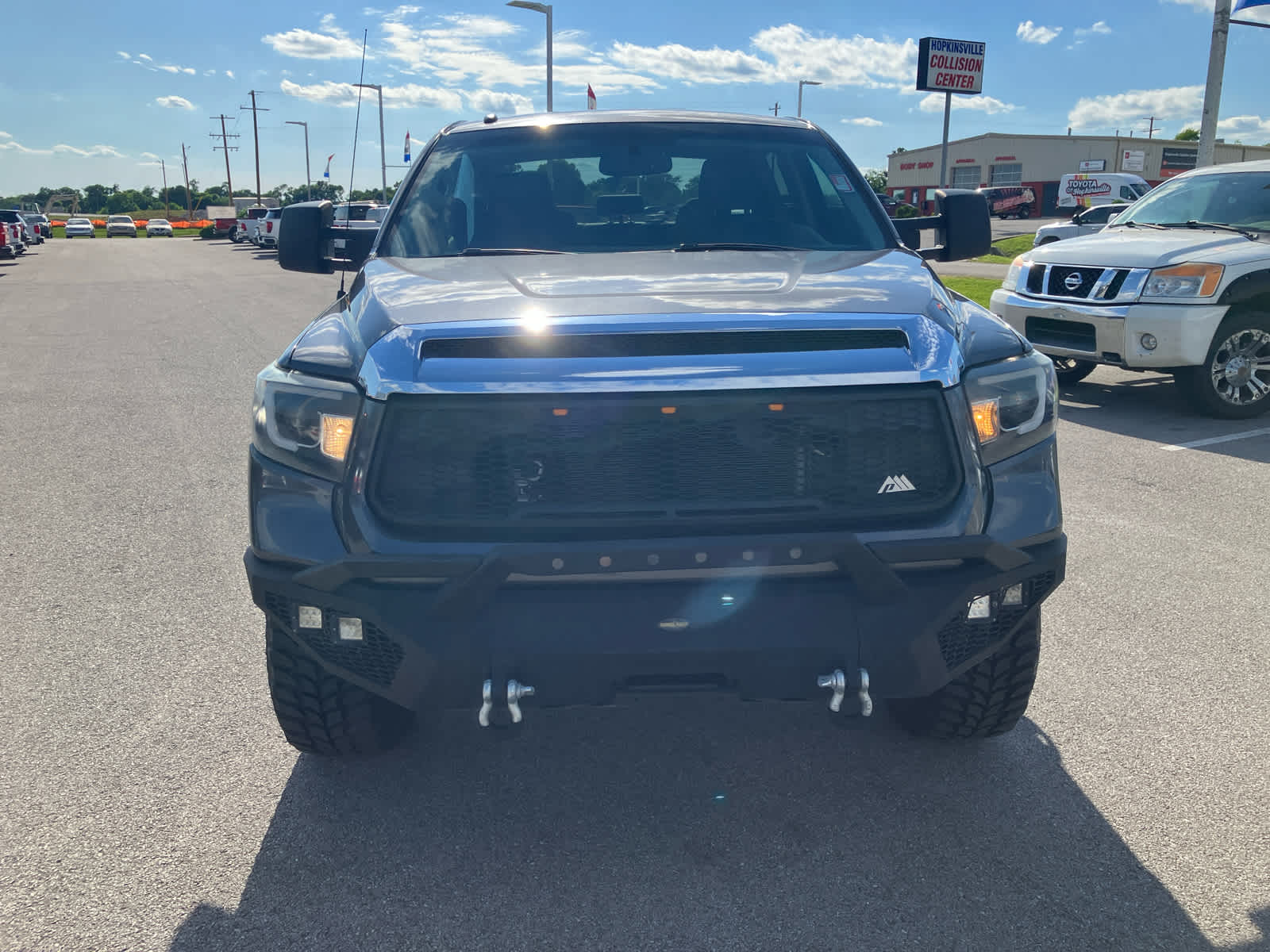 Vehicle image 8 of 37