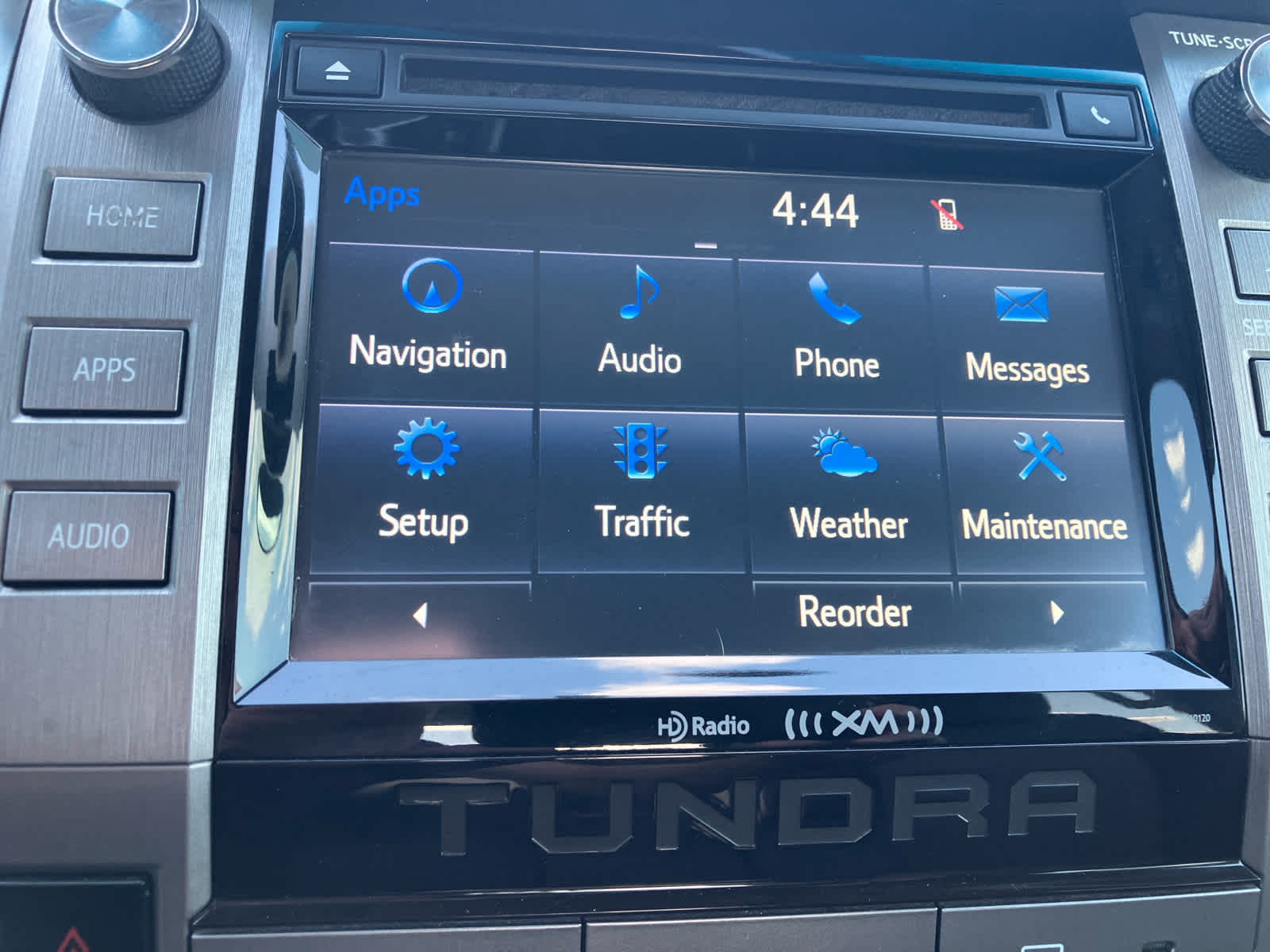 Vehicle image 23 of 37