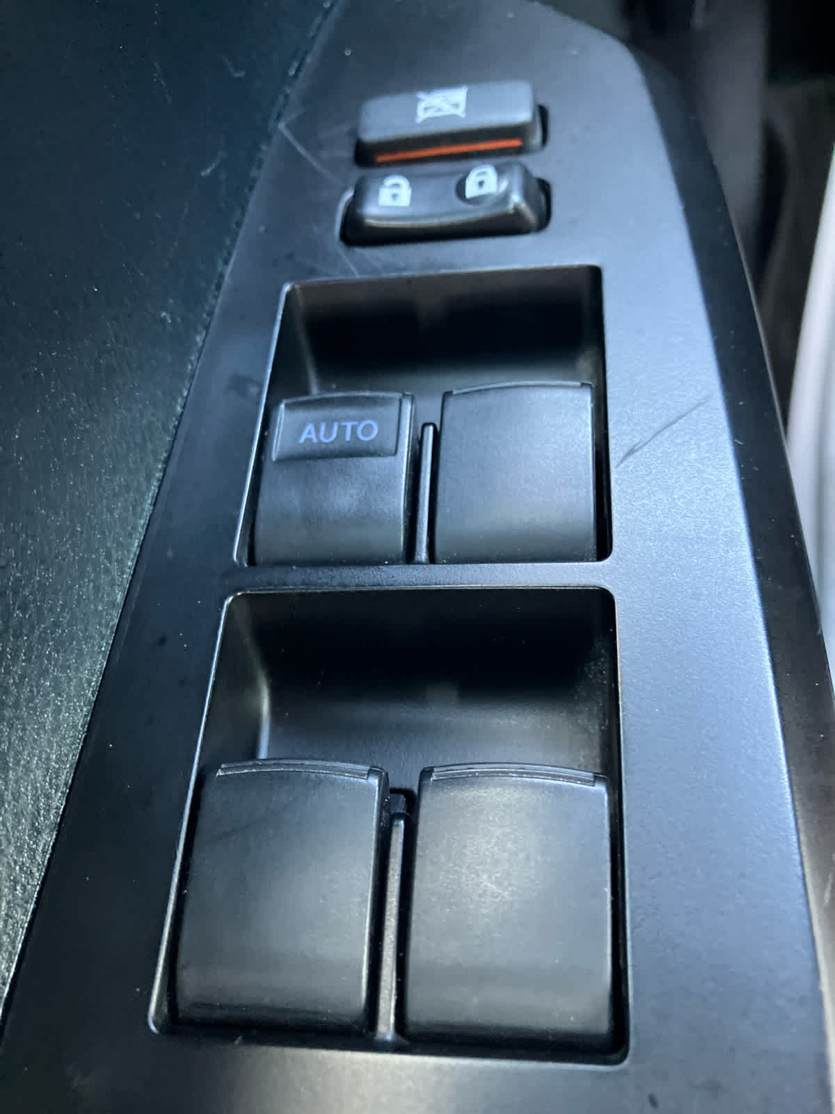 Vehicle image 12 of 37