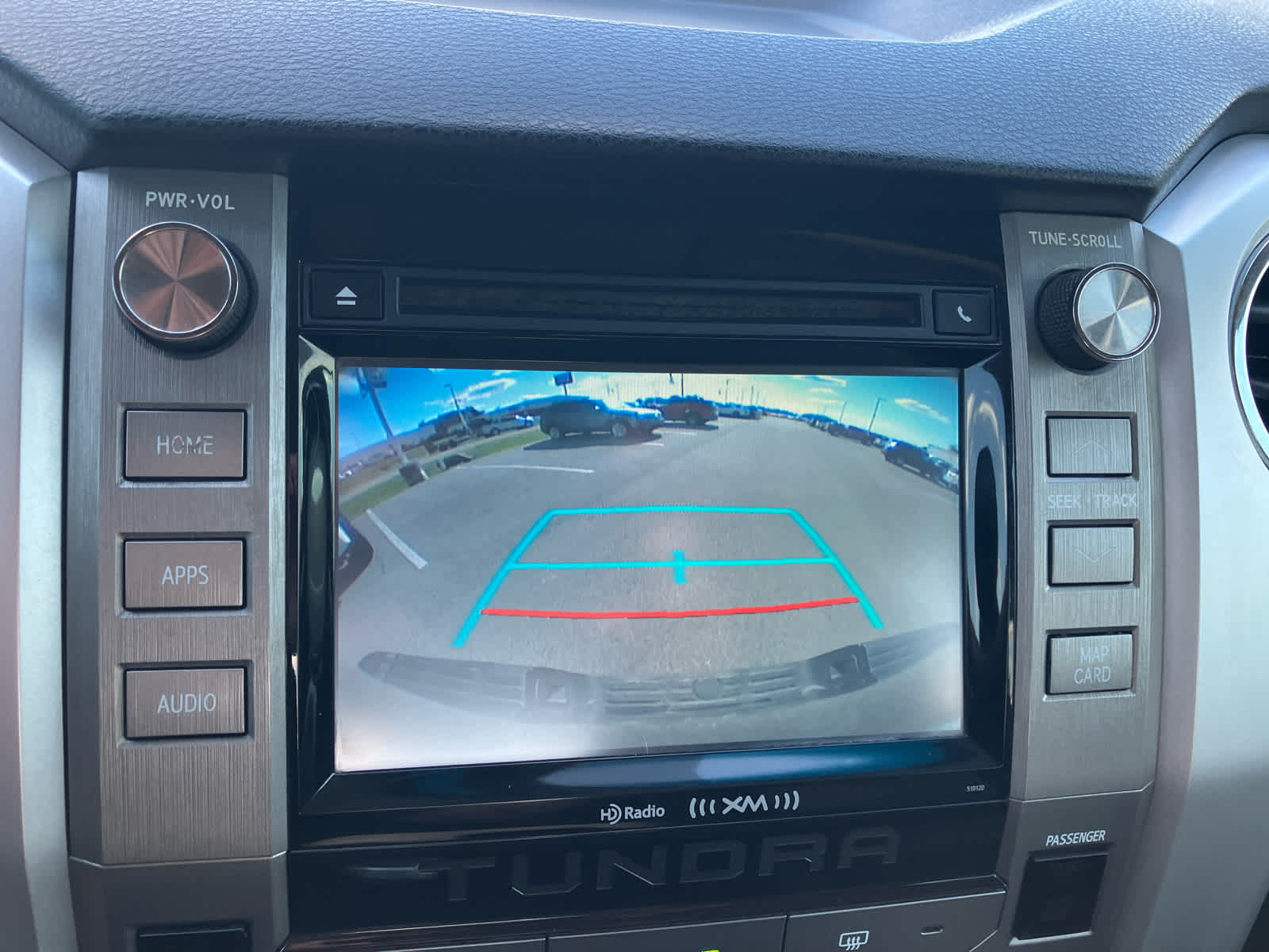 Vehicle image 21 of 37