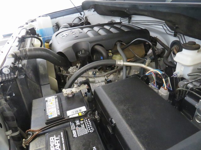 Vehicle image 33 of 34