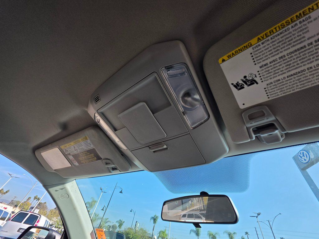 2017 Toyota Tundra SR5 Image 42 of 43