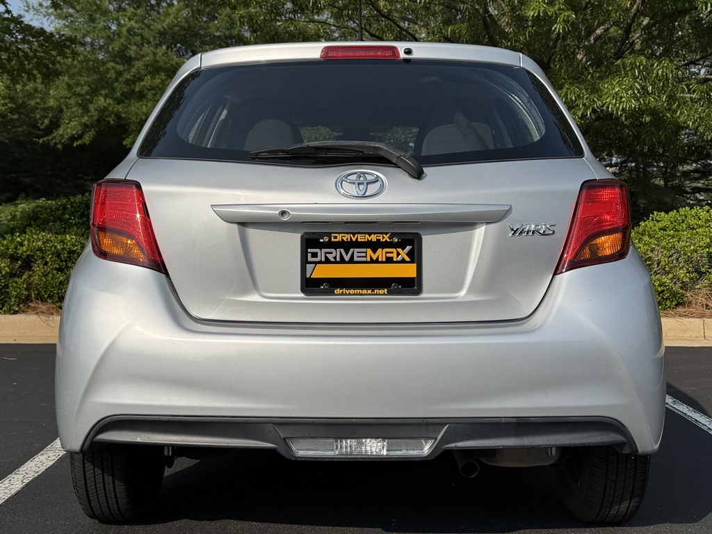 Vehicle image 5 of 23