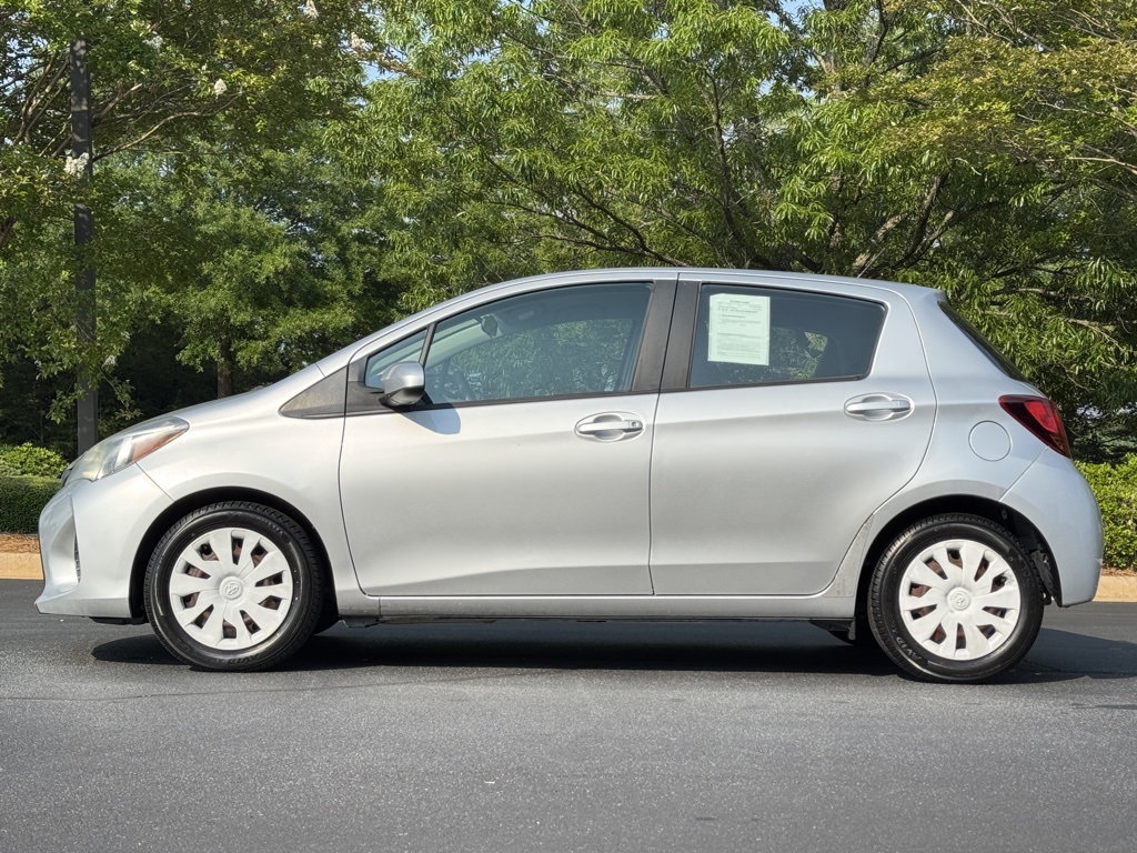Vehicle image 4 of 23