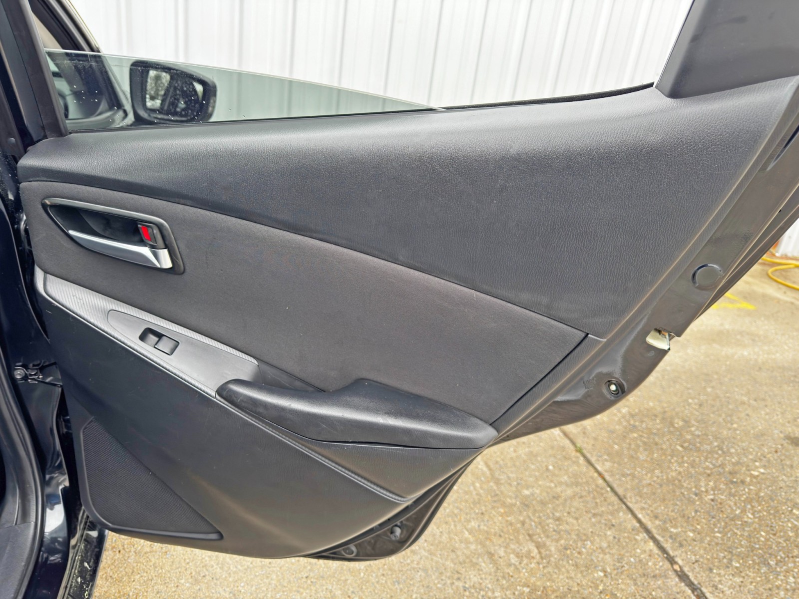 Vehicle image 43 of 45
