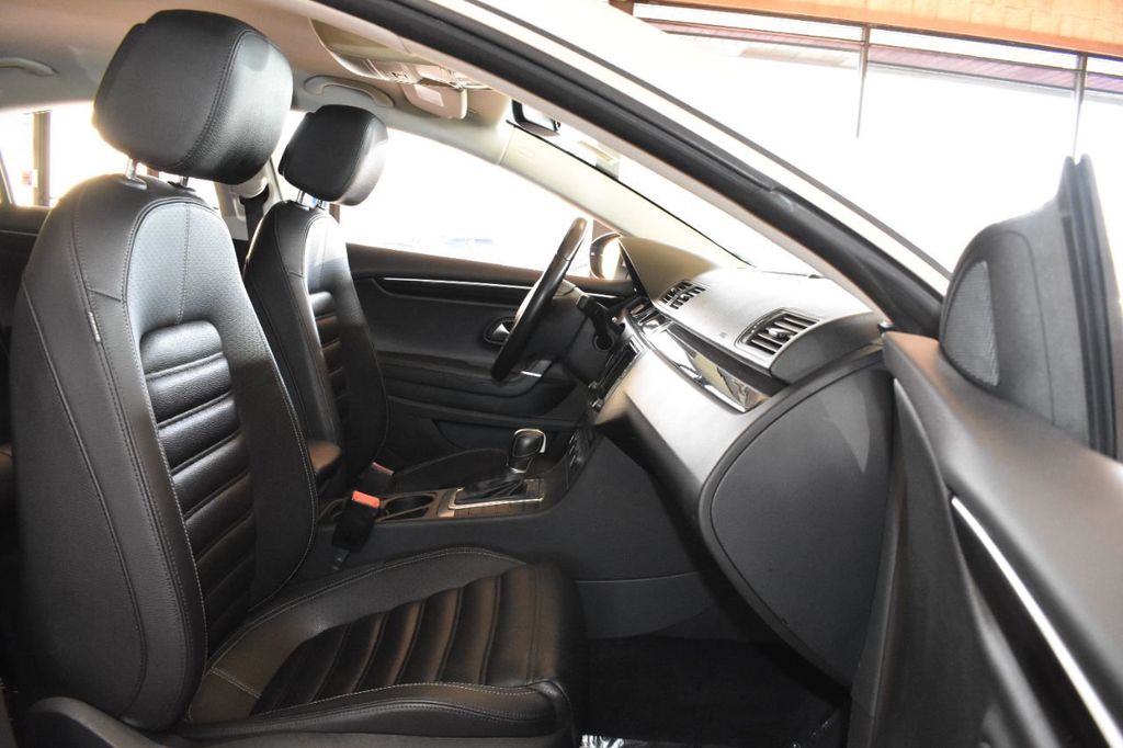 2017 Volkswagen CC 2.0T Sport Image 11 of 26