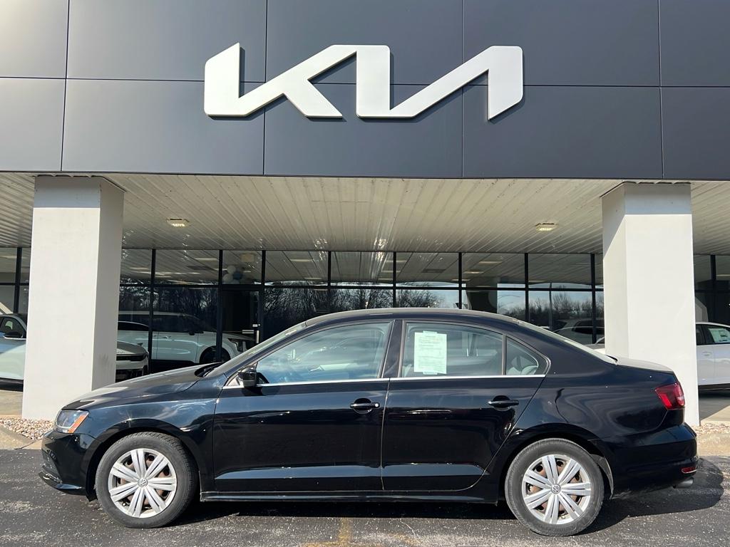 2017 Volkswagen Jetta 1.4T S Image 9 of 11