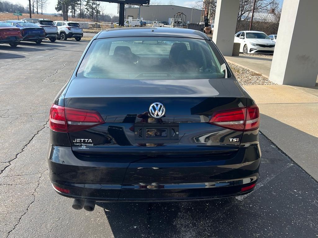 2017 Volkswagen Jetta 1.4T S Image 6 of 11