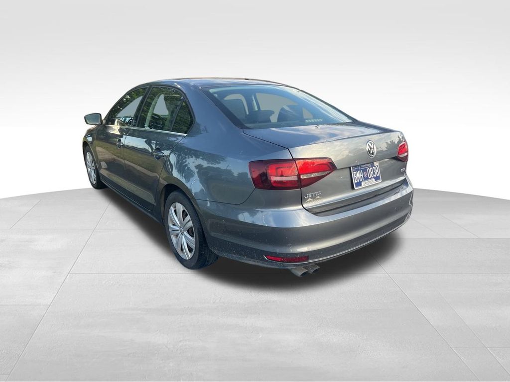 2017 Volkswagen Jetta 1.4T S Image 6 of 13