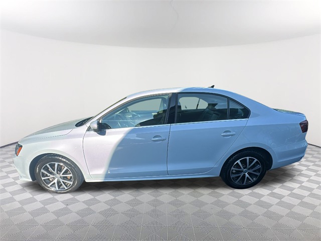 2017 Volkswagen Jetta 1.4T SE Image 7 of 37