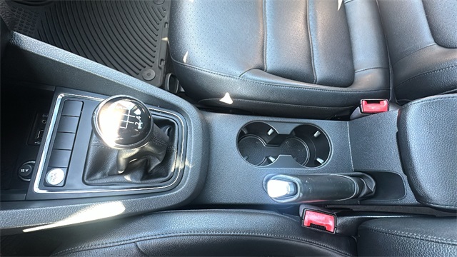 2017 Volkswagen Jetta 1.4T SE Image 21 of 37