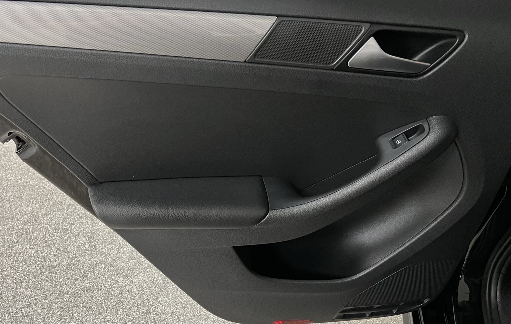 2017 Volkswagen Jetta 1.4T SE Image 43 of 67