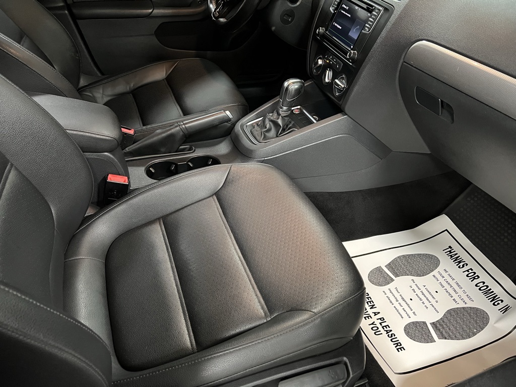2017 Volkswagen Jetta 1.4T SE Image 41 of 67