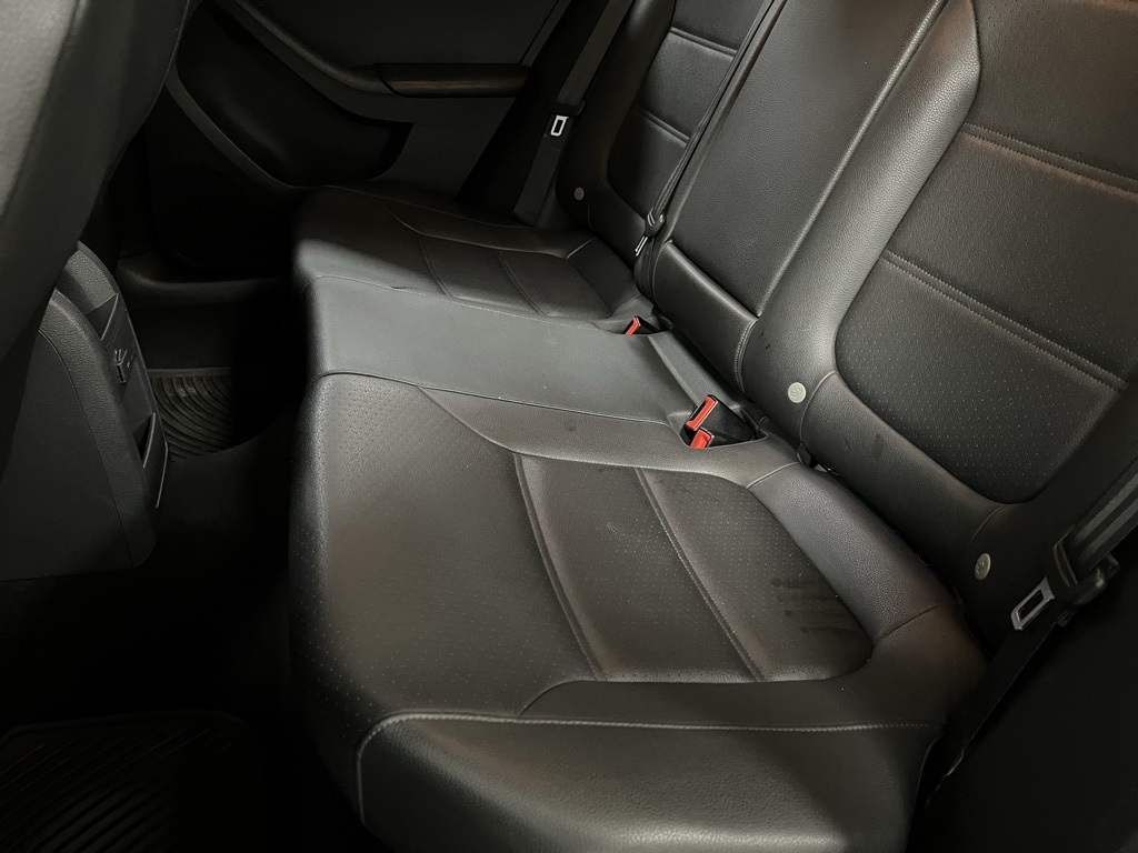 2017 Volkswagen Jetta 1.4T SE Image 28 of 67