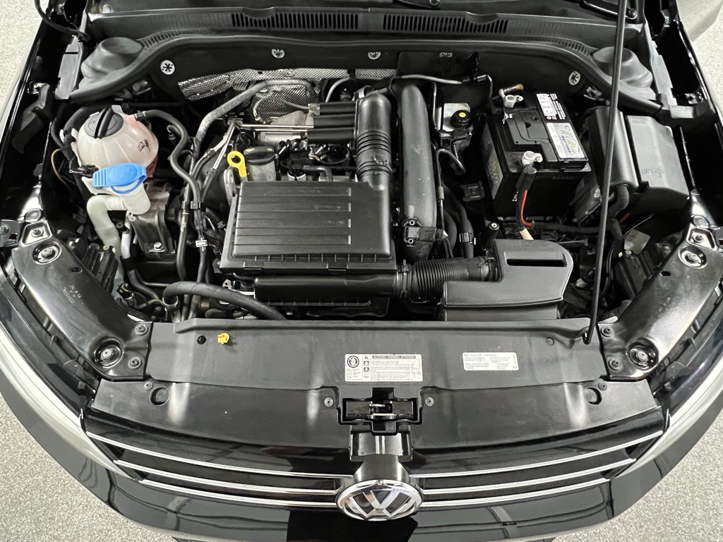 2017 Volkswagen Jetta 1.4T SE Image 14 of 67