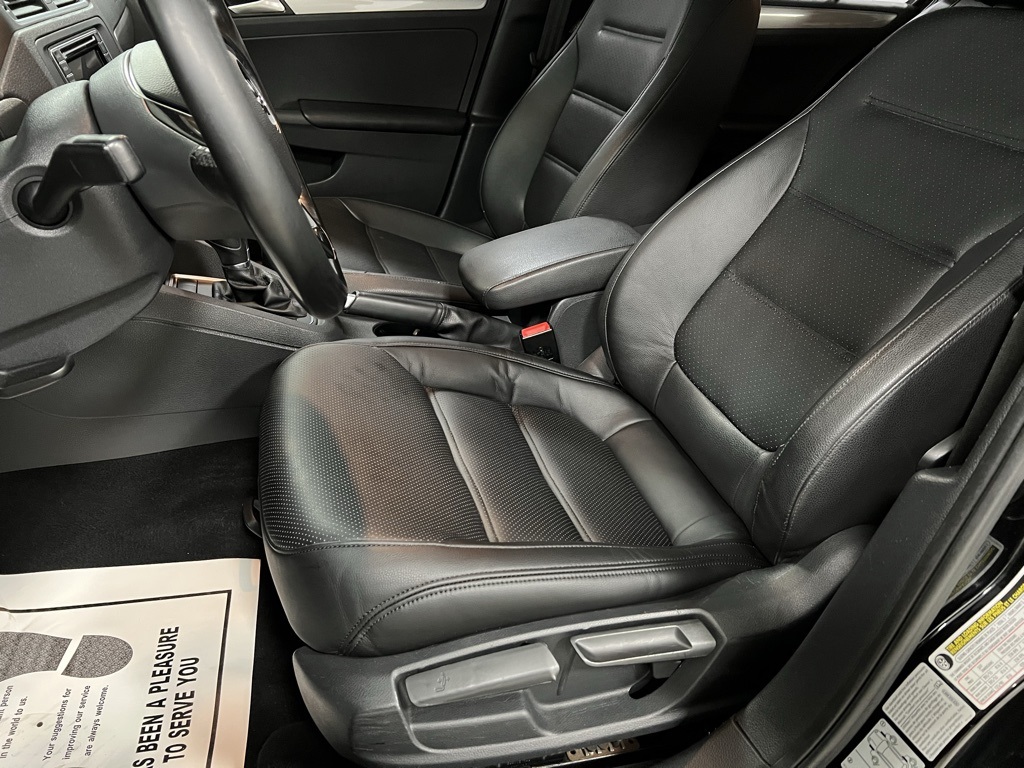 2017 Volkswagen Jetta 1.4T SE Image 27 of 67
