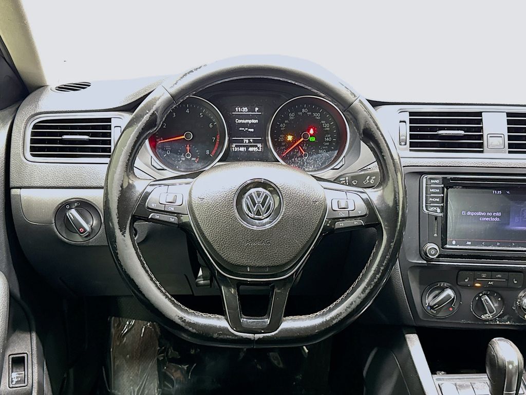 2017 Volkswagen Jetta 1.4T SE Image 14 of 32