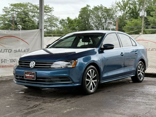 2017 Volkswagen Jetta 1.4T SE Image 2 of 48