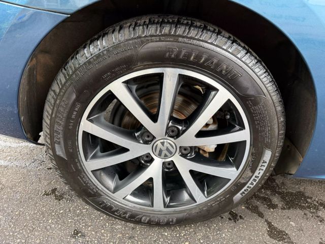 2017 Volkswagen Jetta 1.4T SE Image 13 of 48