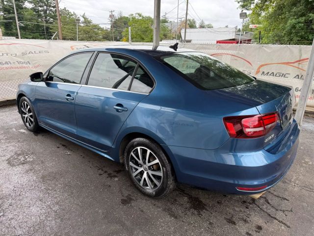 2017 Volkswagen Jetta 1.4T SE Image 10 of 48